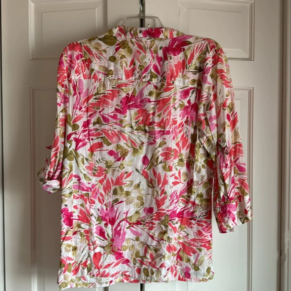🌹Pretty Karen Scott 3/4 sleeve Button down top  Size L 🌹 - Picture 2 of 9